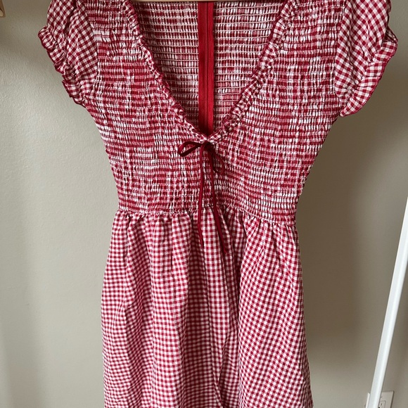 Princess Polly Wescott Gingham Red Ruffled Tie Front Jumpsuit size 4 - Picture 4 of 7